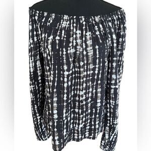 SANTUARY black/ white/taupe relaxed fit off shoulder top, size XL